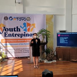 DMMMSU students aspiring to be entrepreneurs attend First Youth EntrePinoy  Entrepreneurship Summit
